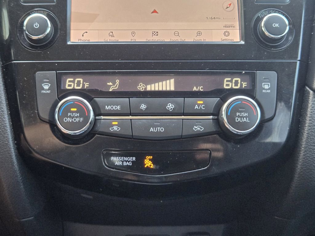 Used 2019 Nissan Rogue SL image 18