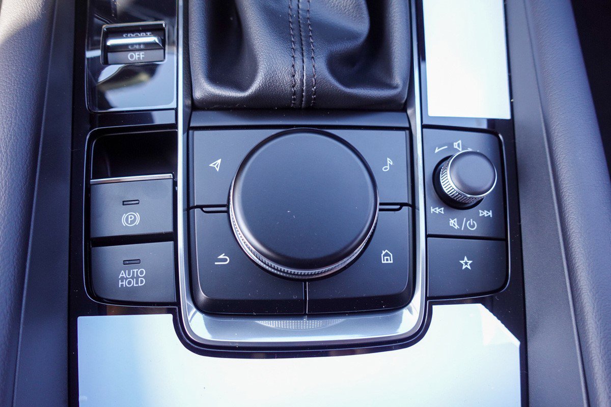 New 2026 MAZDA MAZDA3 Carbon image 20