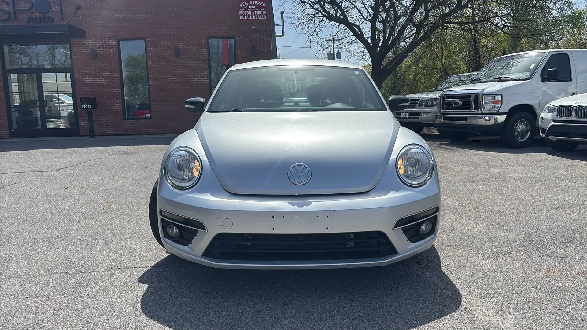 Used 2014 Volkswagen Beetle R-Line FWD image 3