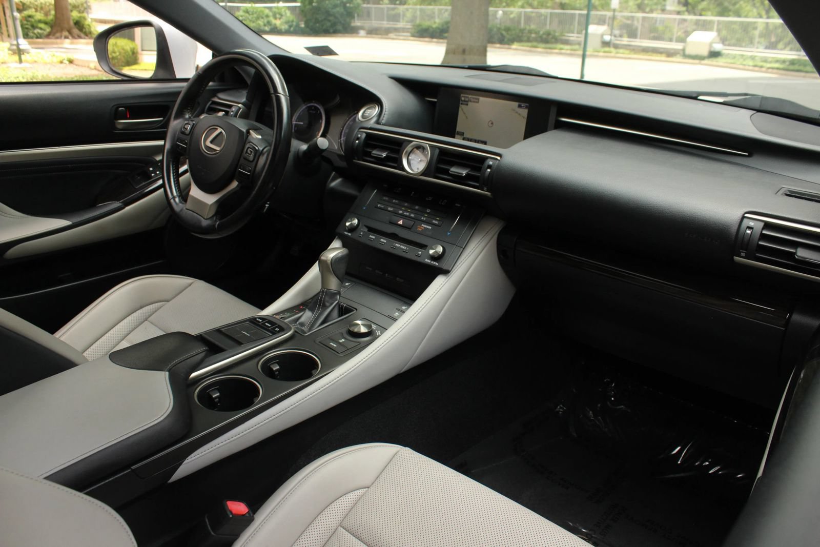 Used 2015 Lexus RC 350 AWD w/ Navigation System Package image 17