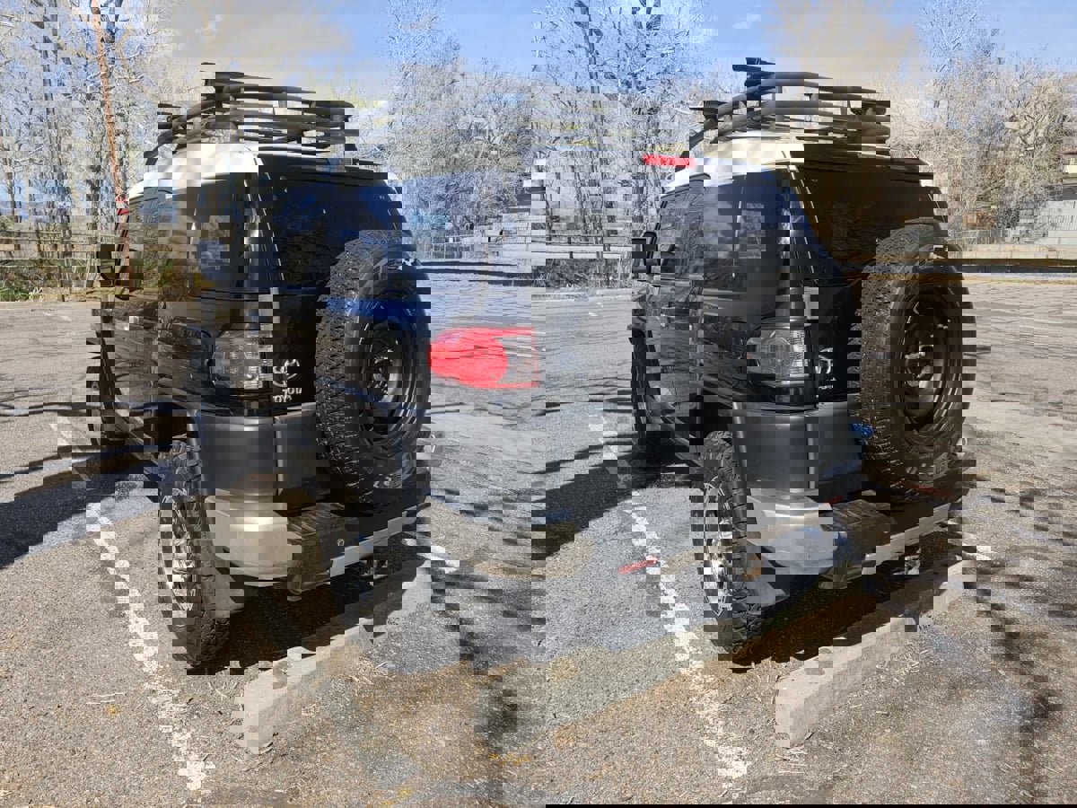 Used 2007 Toyota FJ Cruiser 4WD image 3