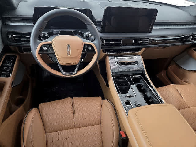New 2026 Lincoln Aviator Black Label w/ Jet Appearance Package AWD/4WD image 11
