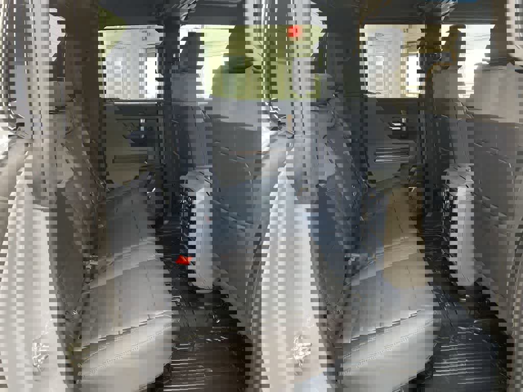 Used 2024 GMC Hummer EV 2X AWD/4WD image 17