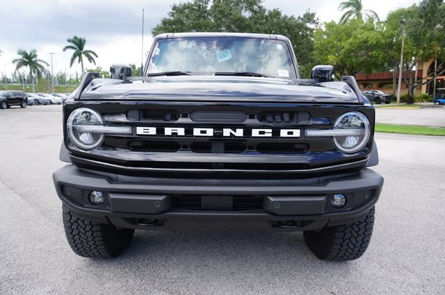 Used 2025 Ford Bronco Outer Banks w/ Sasquatch Package AWD/4WD image 31