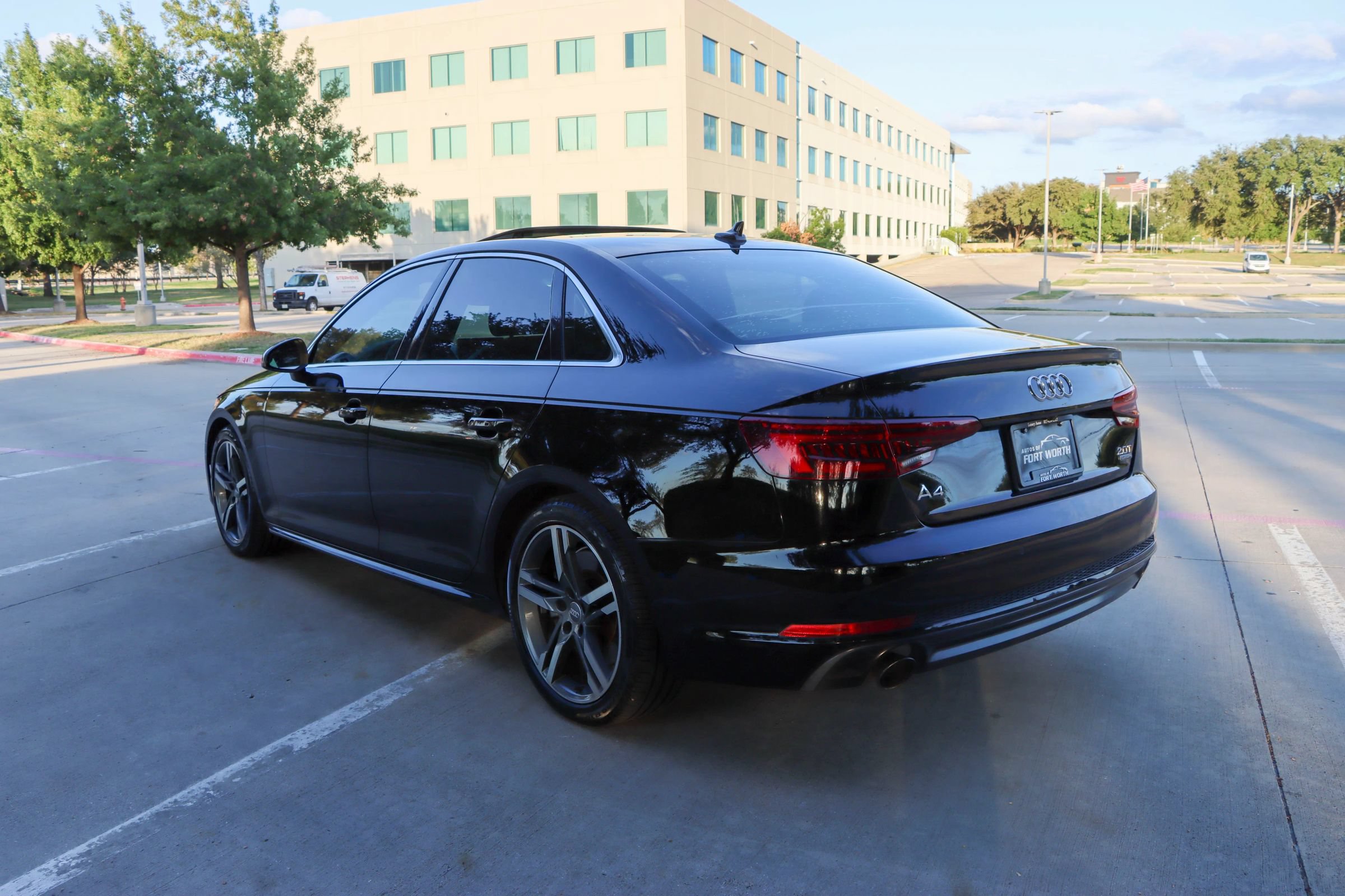 Used 2018 Audi A4 2.0T Premium Plus w/ Premium Plus Package AWD/4WD image 5