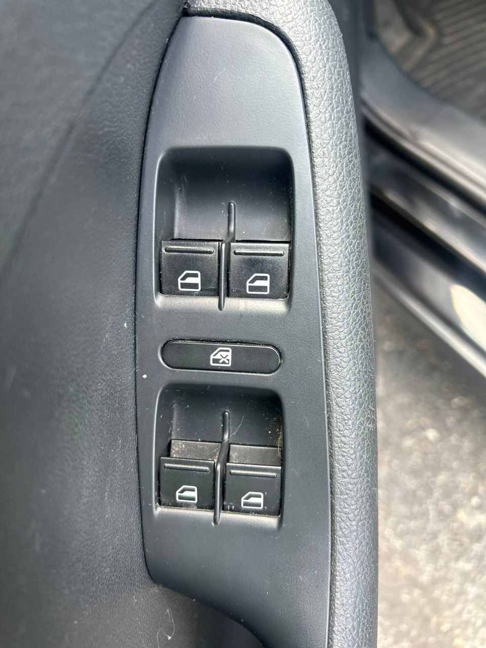 Used 2013 Volkswagen Jetta S FWD image 15