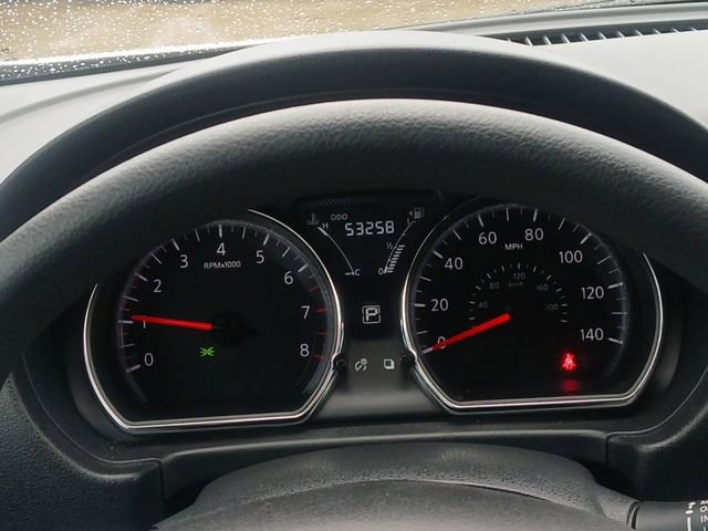 Used 2019 Nissan Versa SV FWD image 9