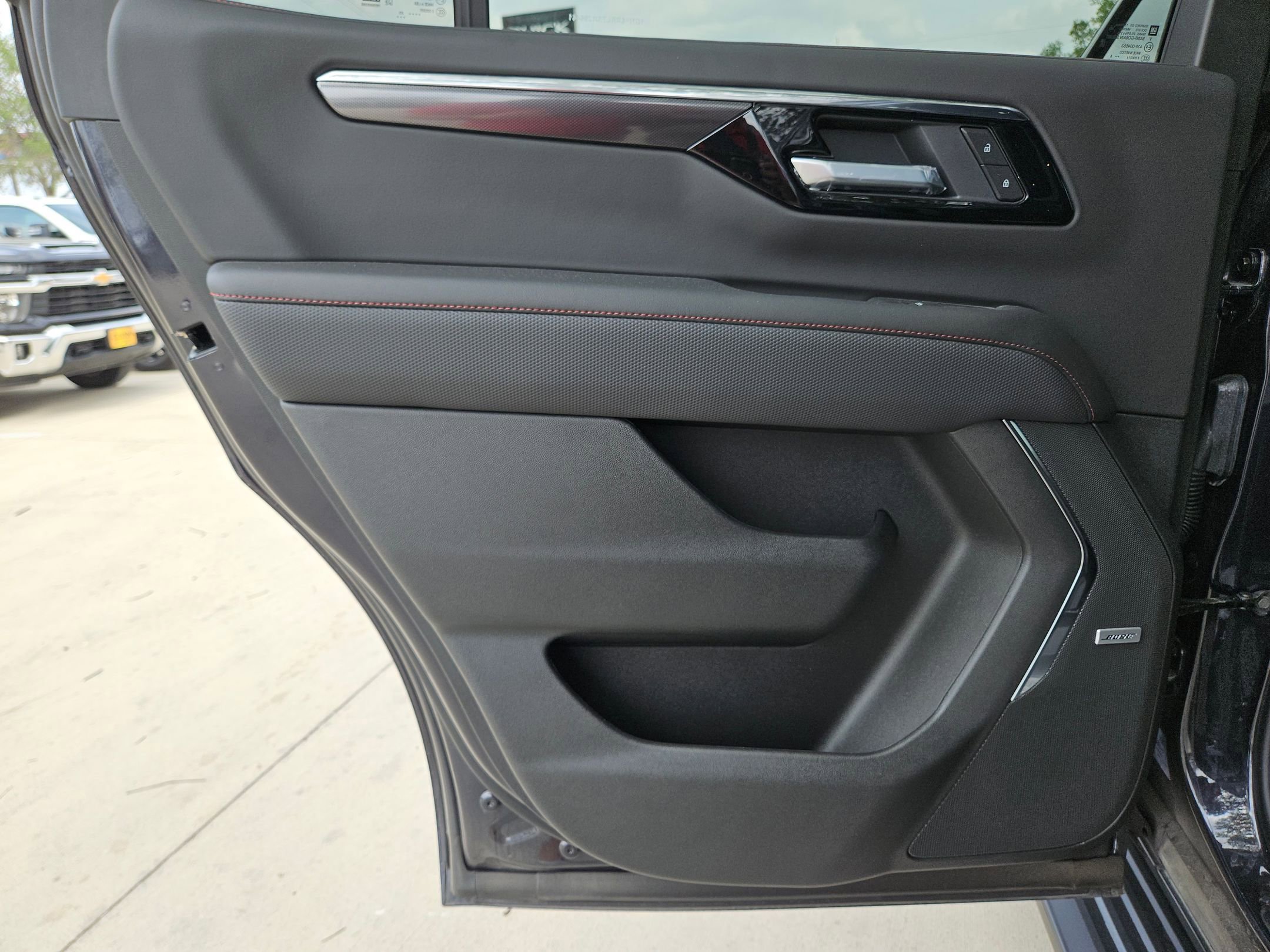 Used 2025 Chevrolet Tahoe RST w/ RST Capability Package image 15