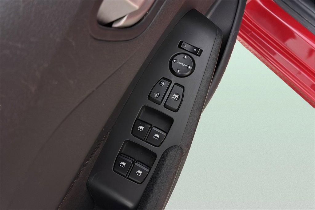 Used 2020 Hyundai Accent SE image 9