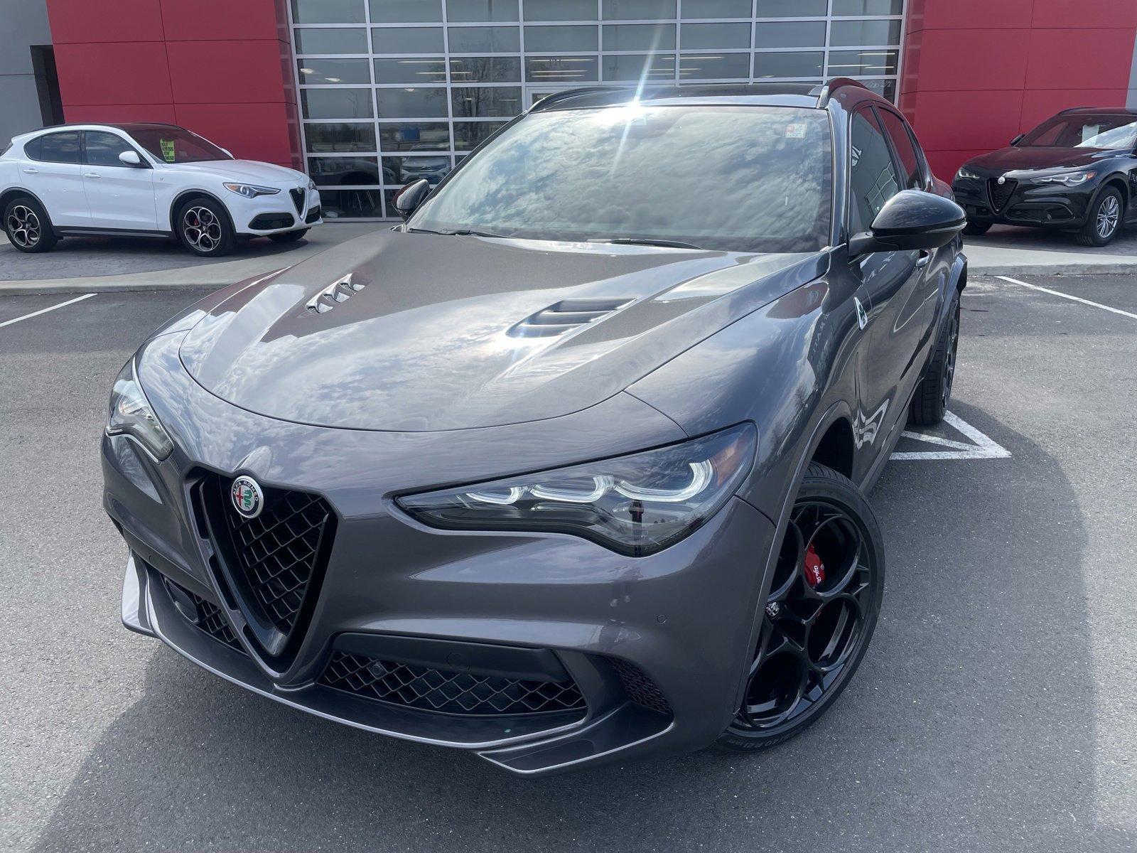 New 2024 Alfa Romeo Stelvio Quadrifoglio image 33