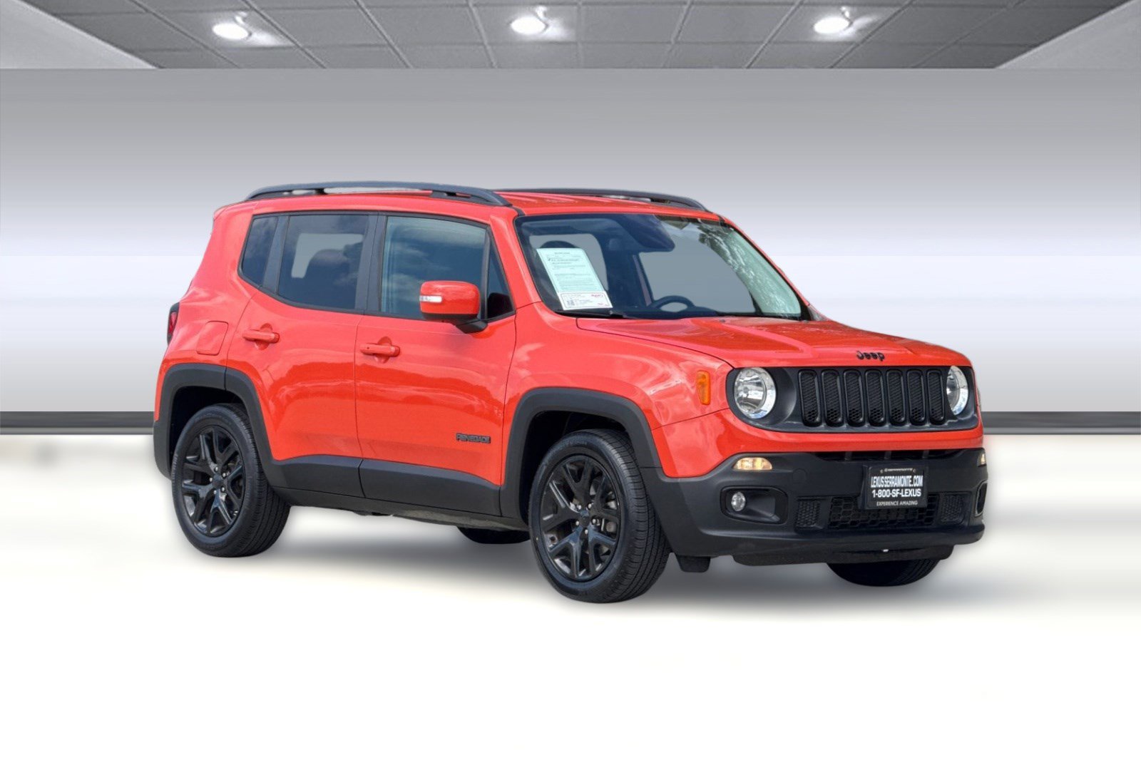 Used 2017 Jeep Renegade Altitude FWD image 6