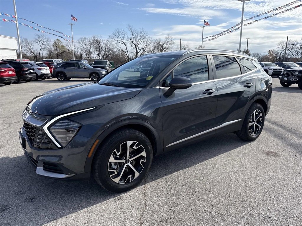 Used 2024 Kia Sportage EX video 2