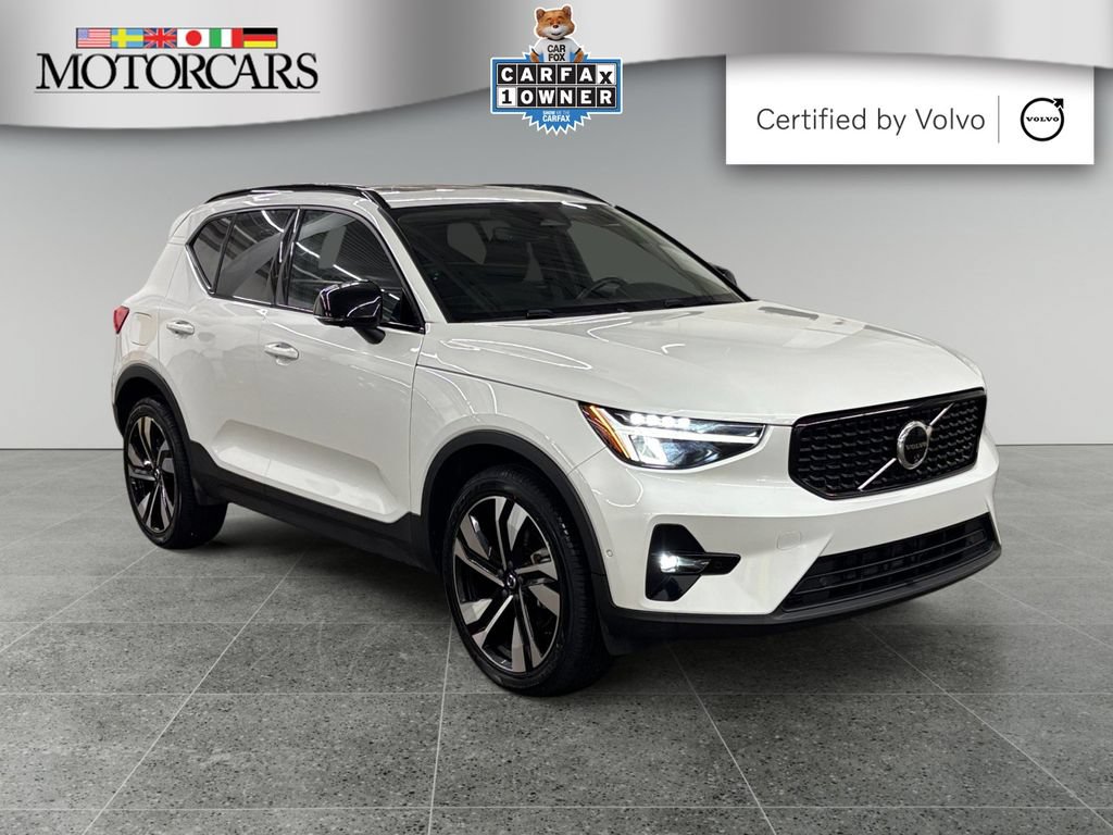 Certified 2024 Volvo XC40 B5 Plus w/ Climate Package