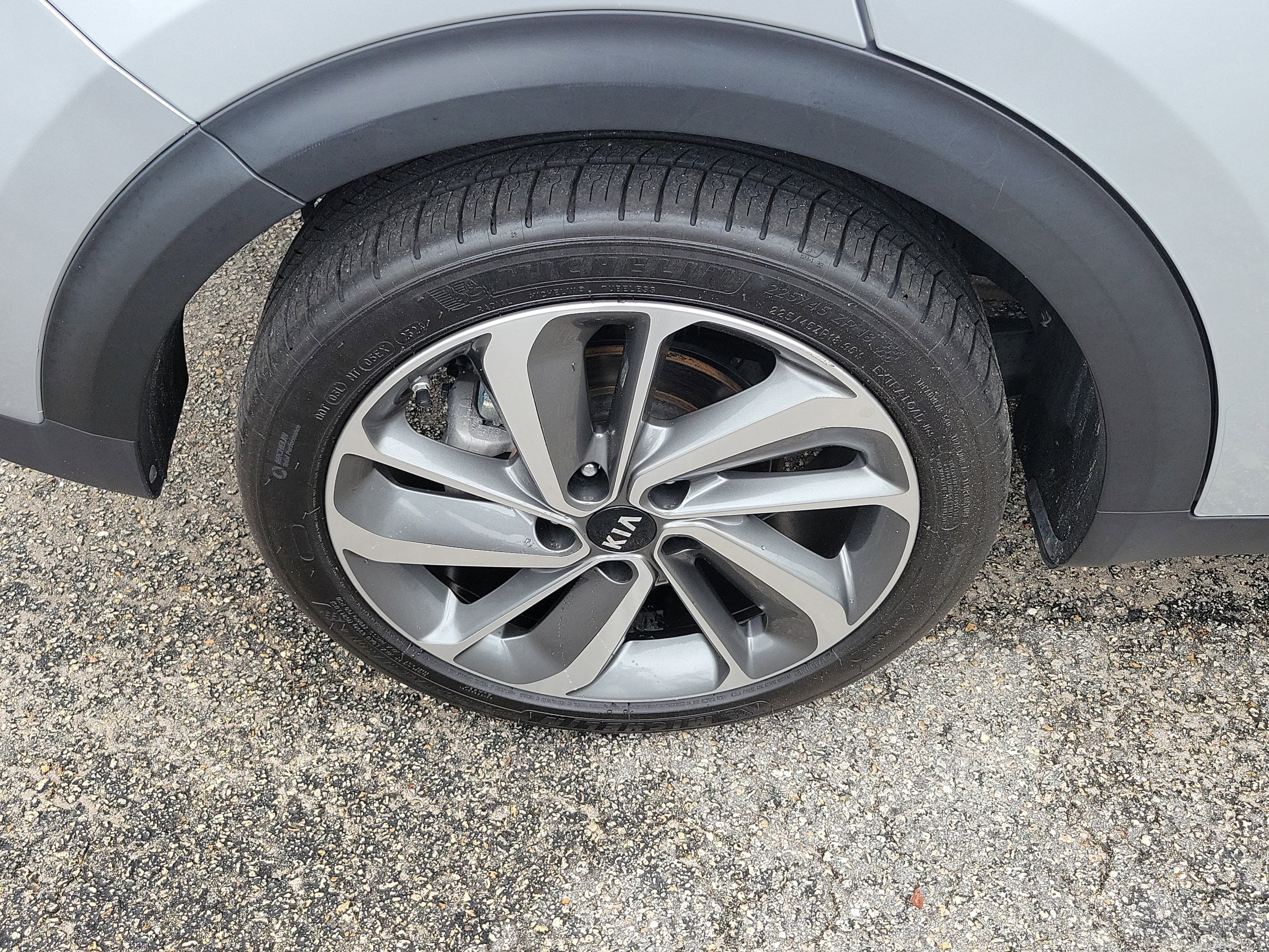 Used 2018 Kia Niro Touring FWD image 41