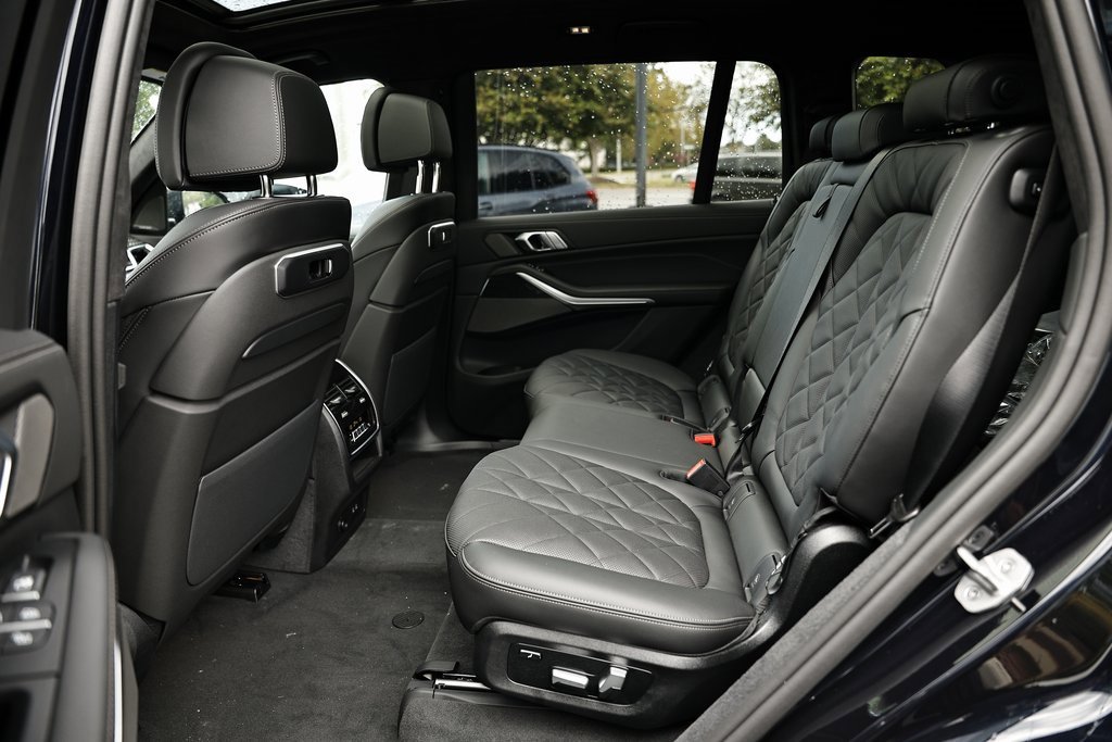 New 2026 BMW X7 xDrive40i w/ M Sport Package image 26