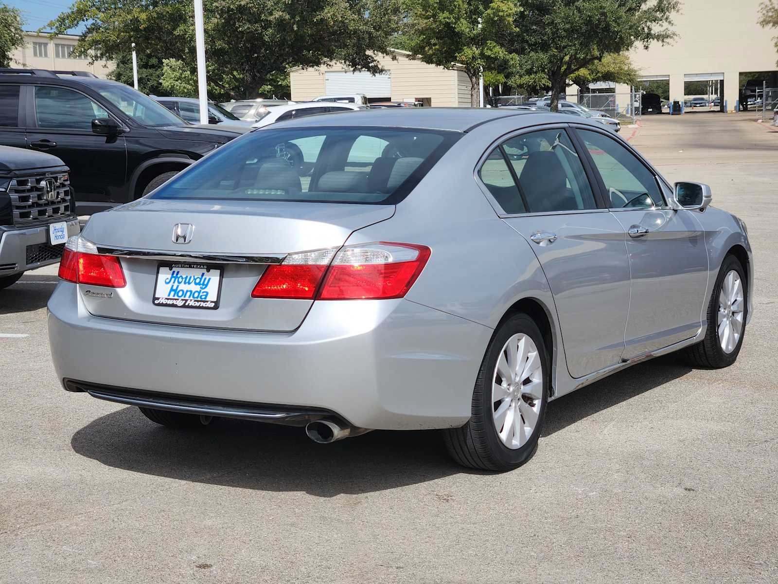 Used 2014 Honda Accord EX image 5