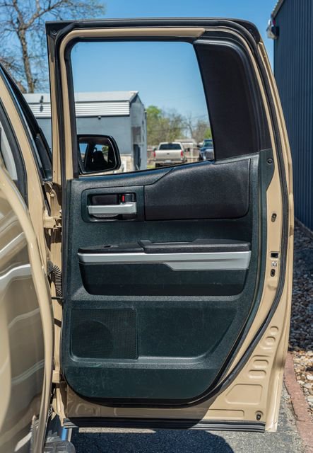 Used 2017 Toyota Tundra SR5 image 37