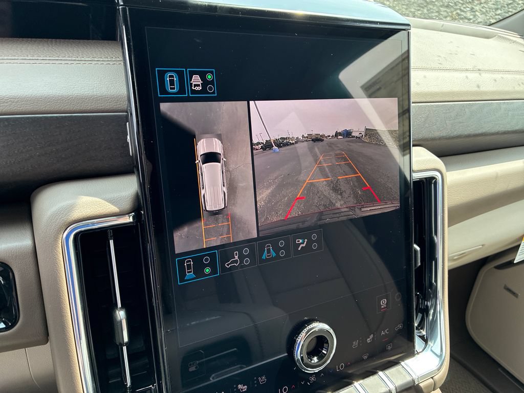 New 2026 GMC Yukon XL Denali w/ Sun & Power Step Package AWD/4WD image 15