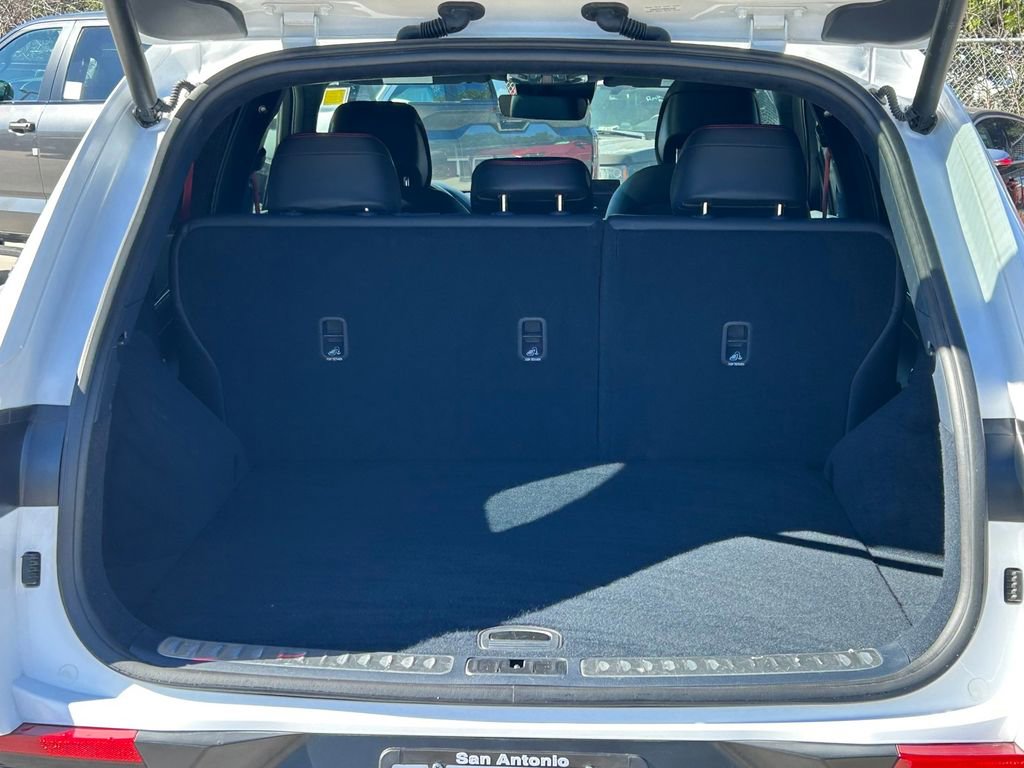 Used 2022 Genesis GV70 3.5T Sport w/ Sport Prestige Package image 15