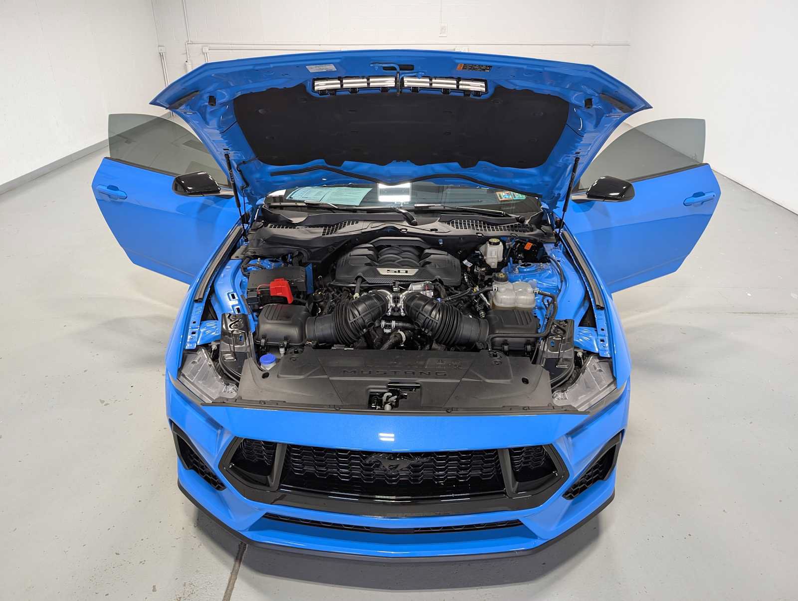 Used 2025 Ford Mustang GT Premium w/ Mustang Nite Pony Package RWD image 13