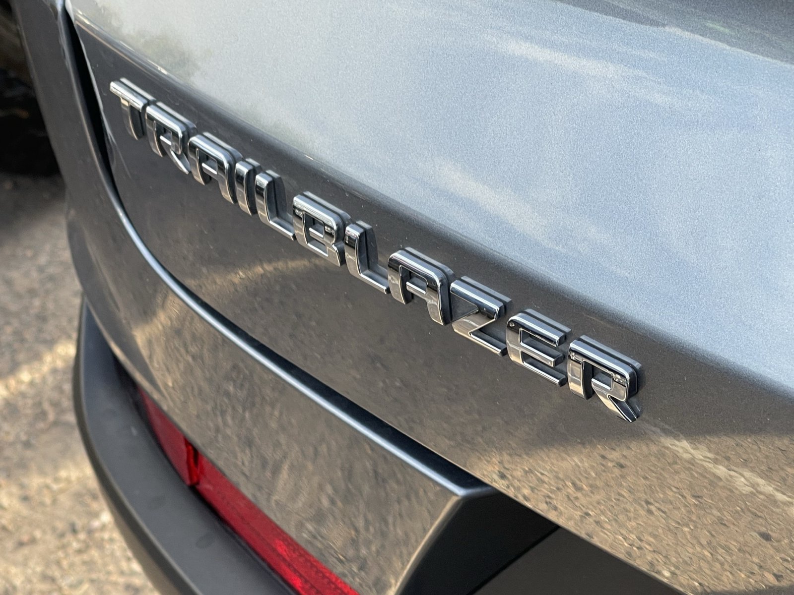 Used 2022 Chevrolet TrailBlazer ACTIV w/ Sun and Liftgate Package FWD image 6