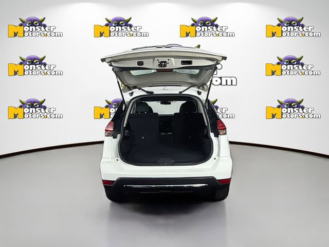 Used 2018 Nissan Rogue S image 25