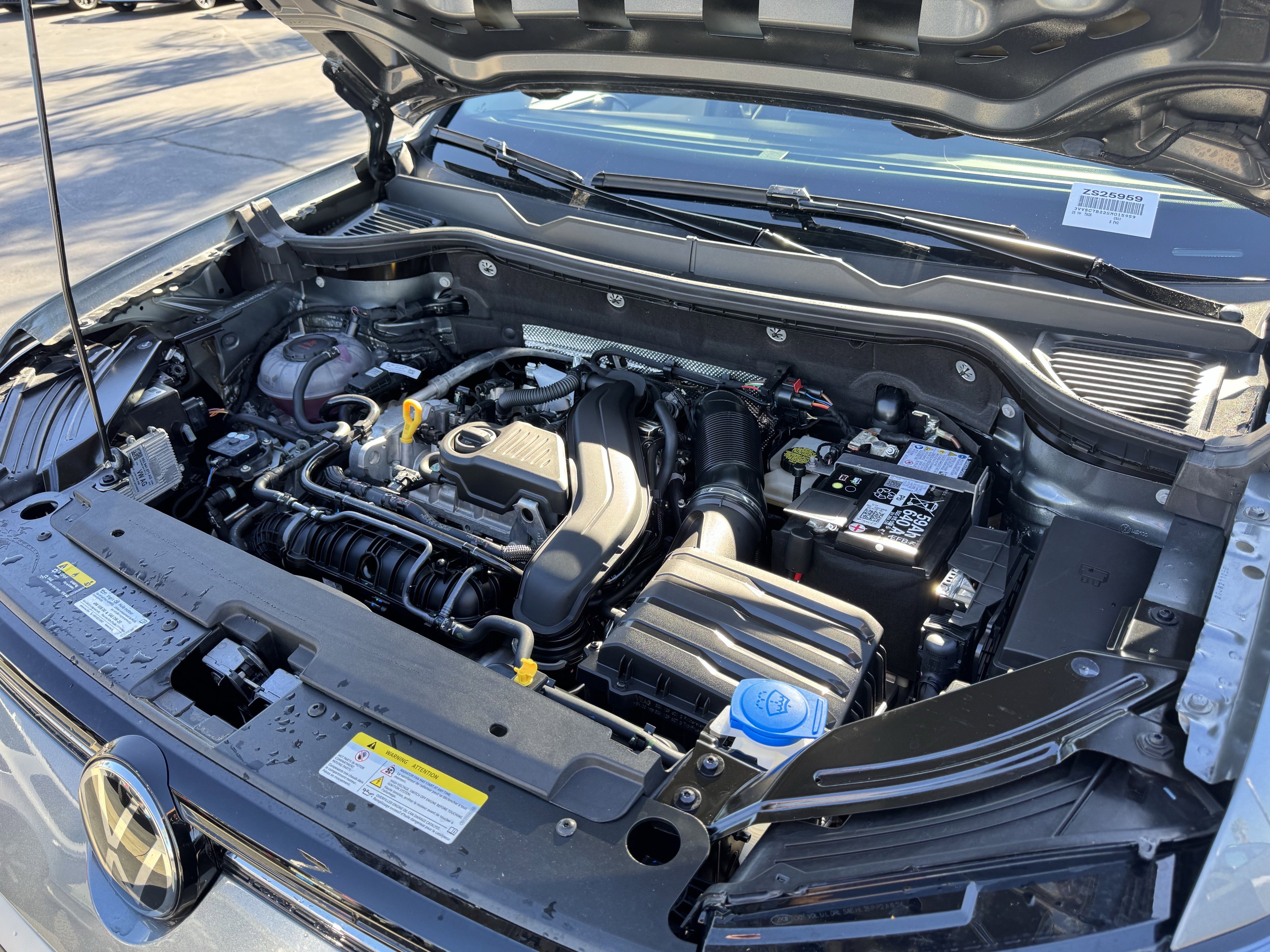 Used 2025 Volkswagen Taos S image 37