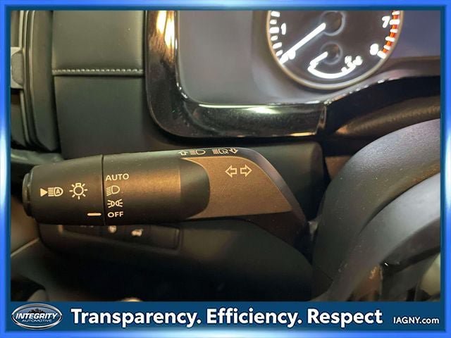 Certified 2025 Nissan Pathfinder SL AWD/4WD image 23