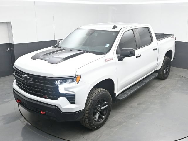 Used 2024 Chevrolet Silverado 1500 LT Trail Boss w/ Protection Package AWD/4WD image 32
