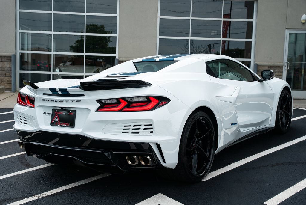 Used 2024 Chevrolet Corvette E-Ray AWD/4WD image 14