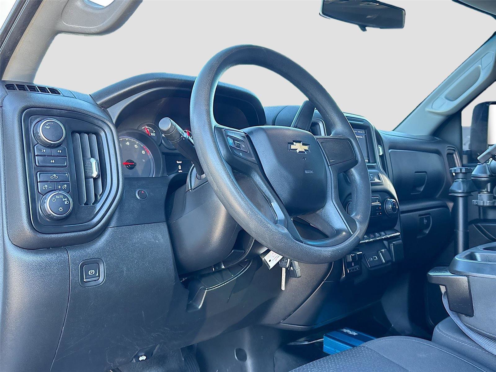 Used 2022 Chevrolet Silverado 2500 W/T w/ WT Convenience Package image 9