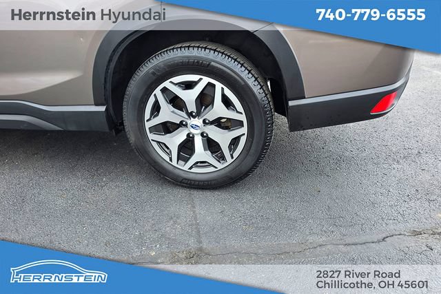 Used 2024 Subaru Forester Premium AWD/4WD image 25