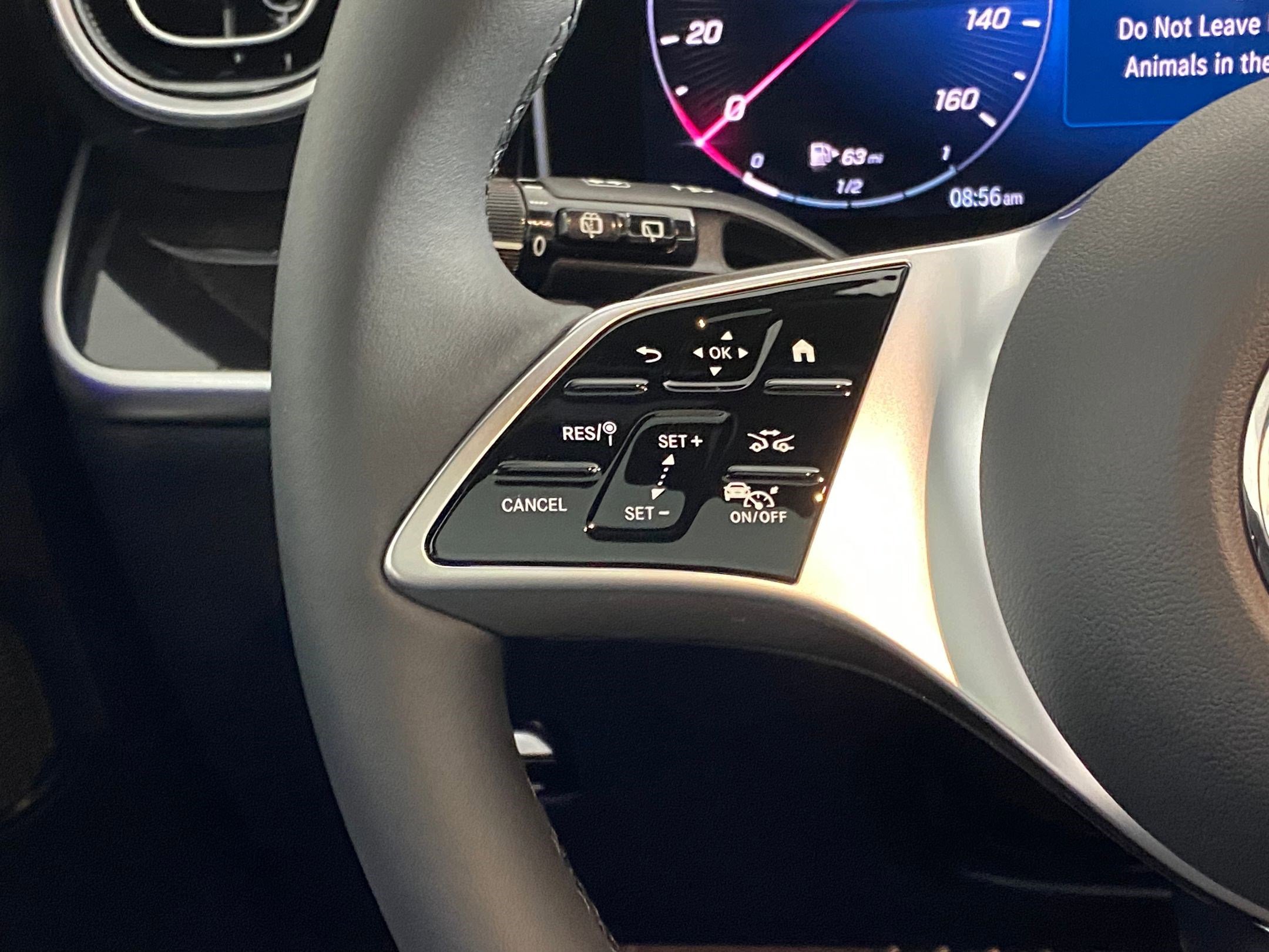 Used 2026 Mercedes-Benz GLC 300 4MATIC image 17