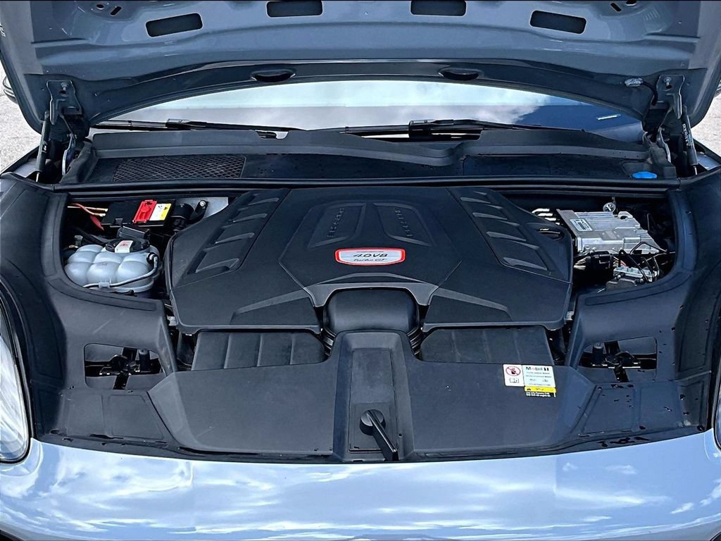 Certified 2023 Porsche Cayenne Turbo GT AWD/4WD image 23
