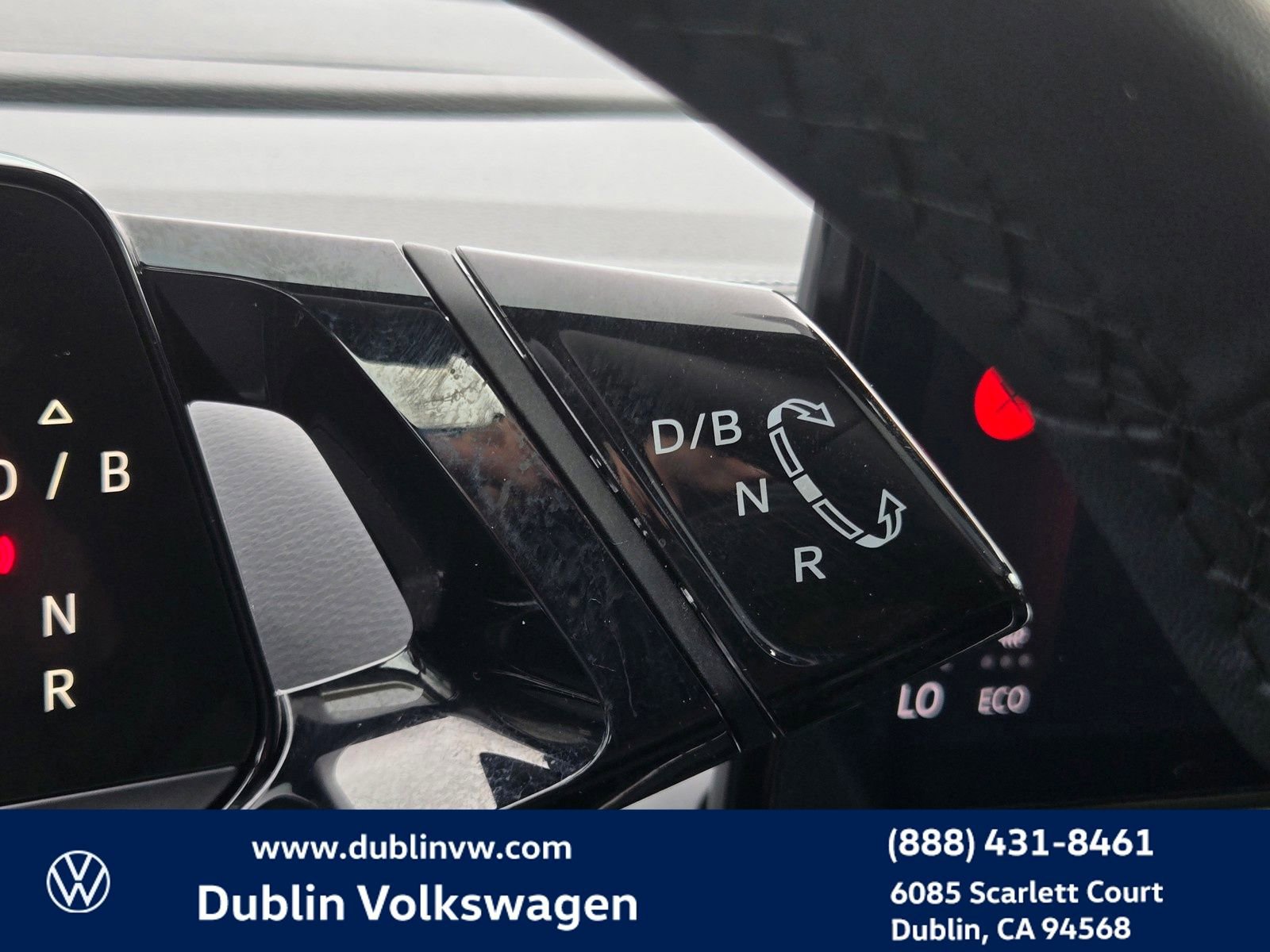 Used 2023 Volkswagen ID.4 Pro S image 22