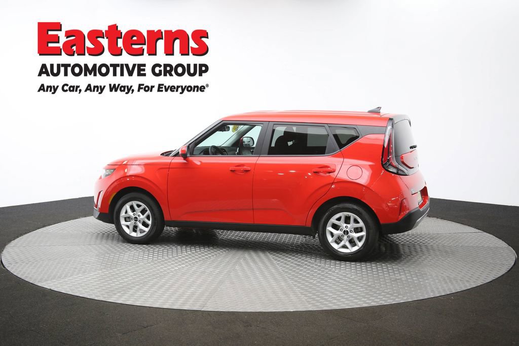 Used 2025 Kia Soul LX w/ LX Technology Package image 61