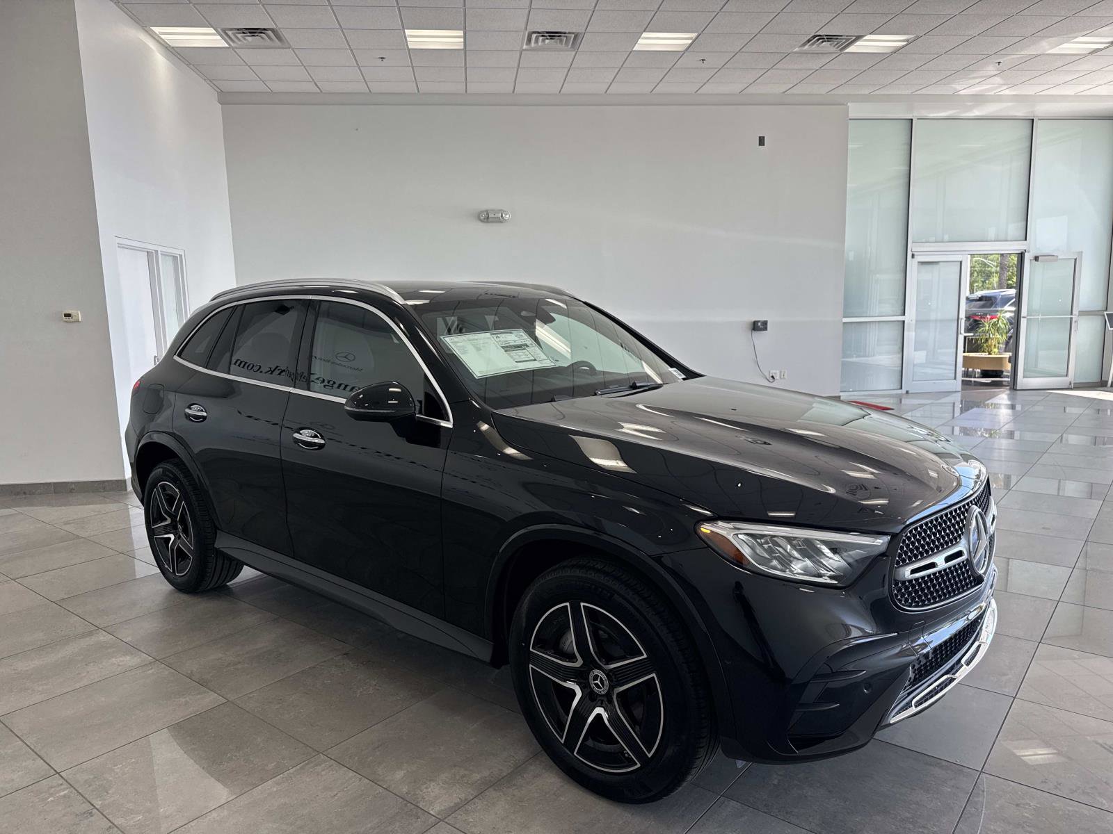 New 2026 Mercedes-Benz GLC 300 4MATIC image 3