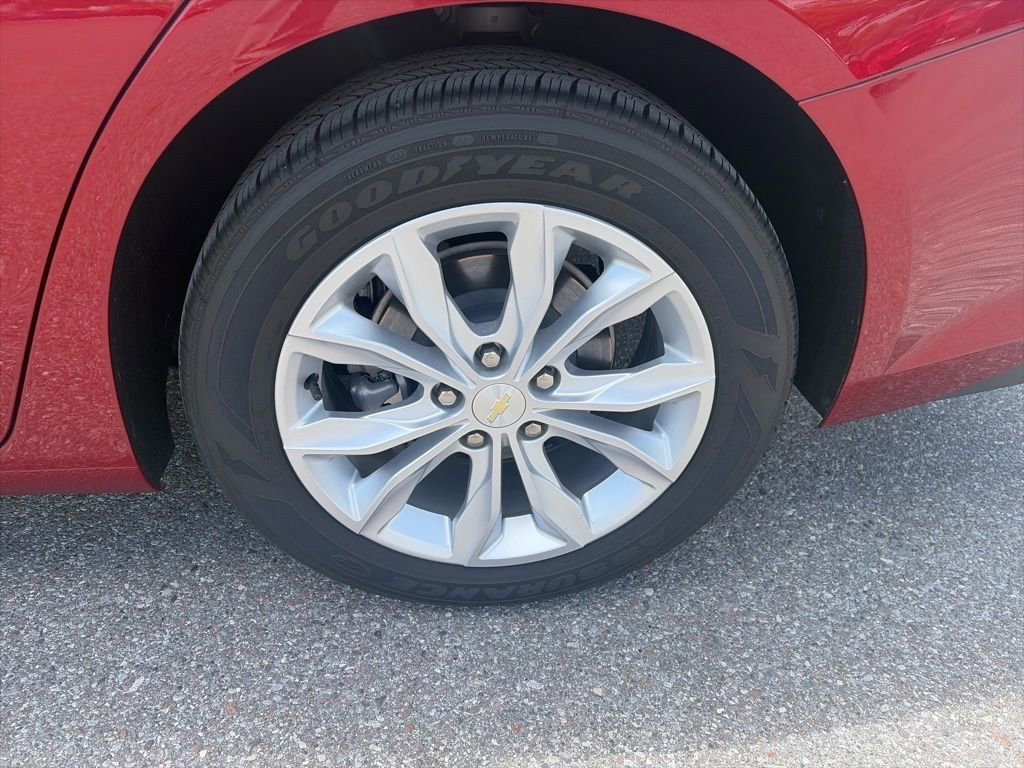 Used 2023 Chevrolet Malibu LT FWD image 8