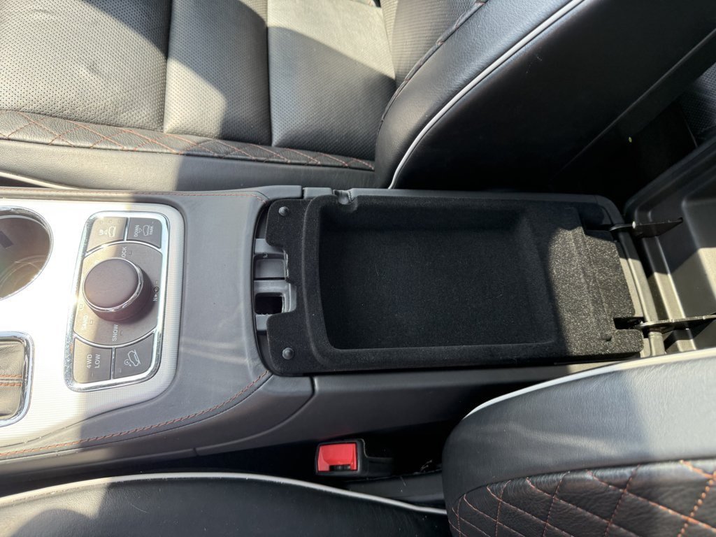 Used 2020 Jeep Grand Cherokee Summit AWD/4WD image 31