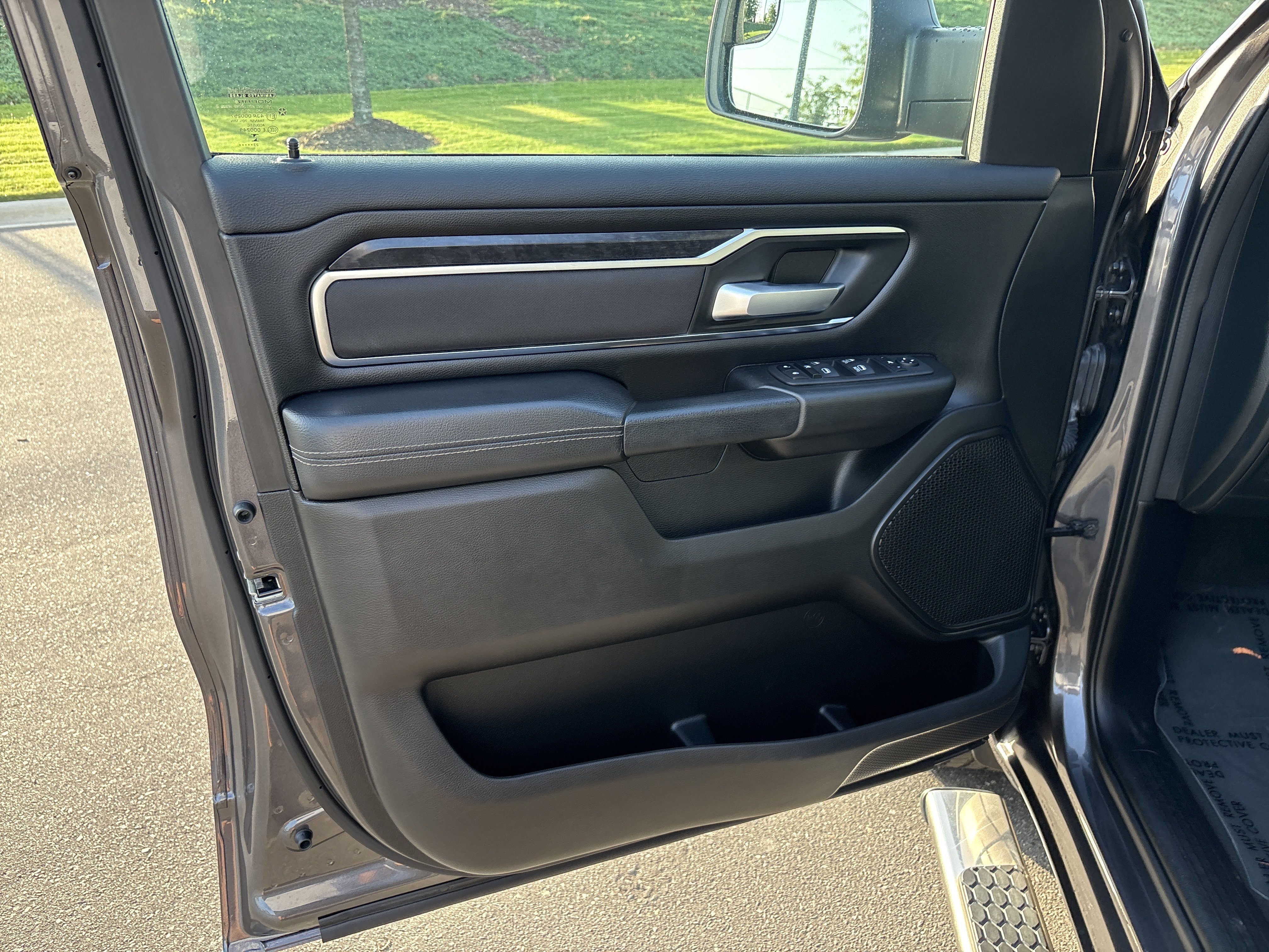 Used 2024 RAM 1500 Big Horn AWD/4WD image 14