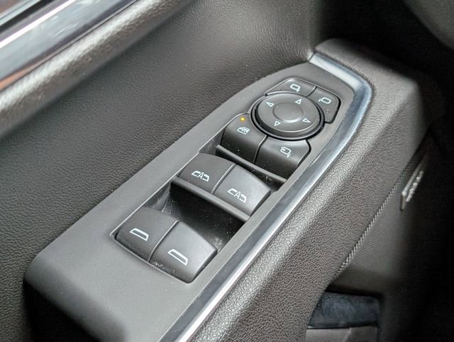 Certified 2025 GMC Sierra 1500 SLT w/ SLT Convenience Package image 23
