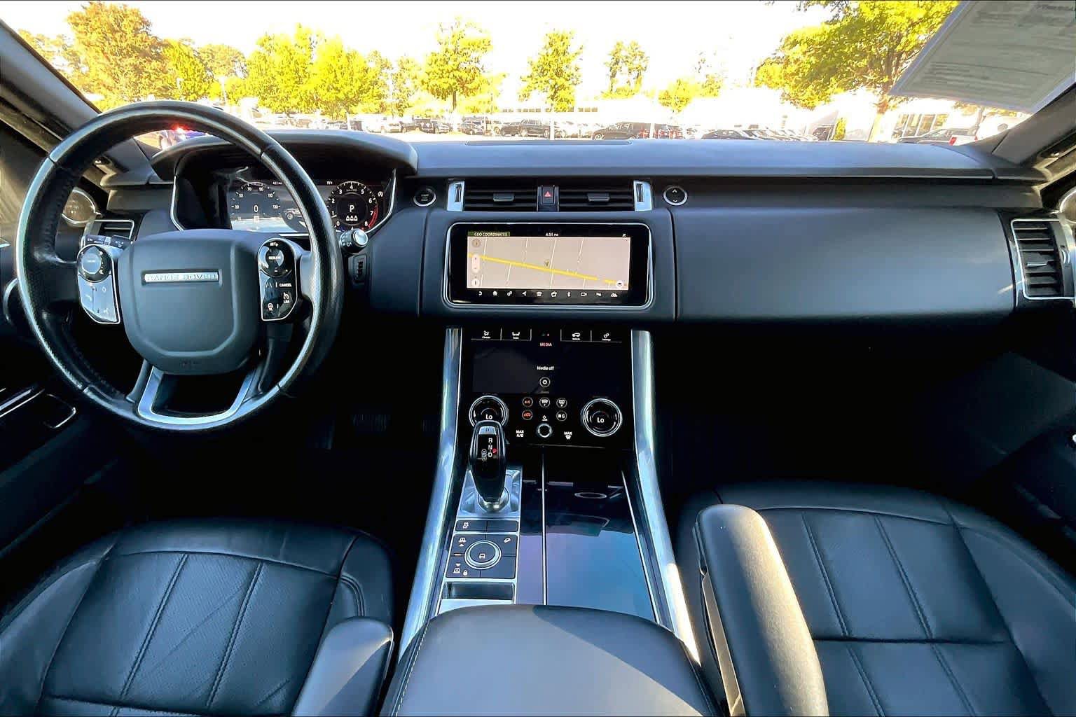 Used 2019 Land Rover Range Rover Sport HSE AWD/4WD image 16