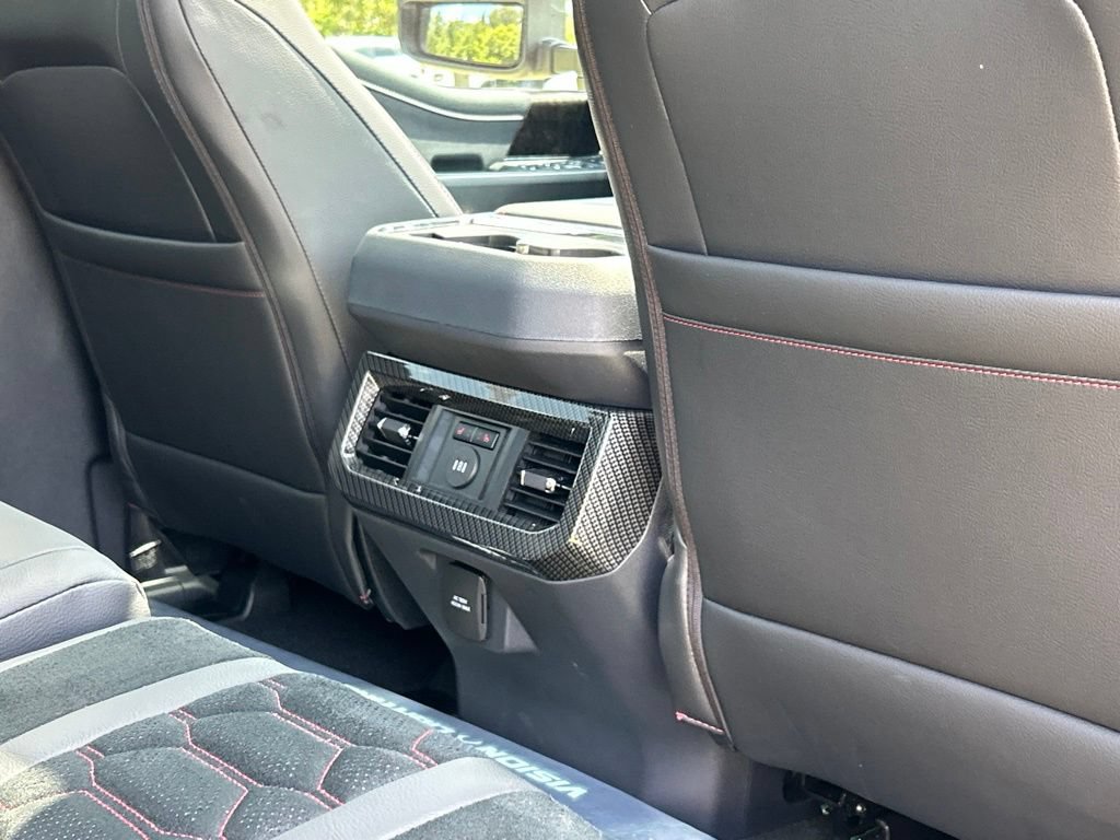 New 2026 Ford F250 Lariat w/ Black Appearance Package AWD/4WD image 50