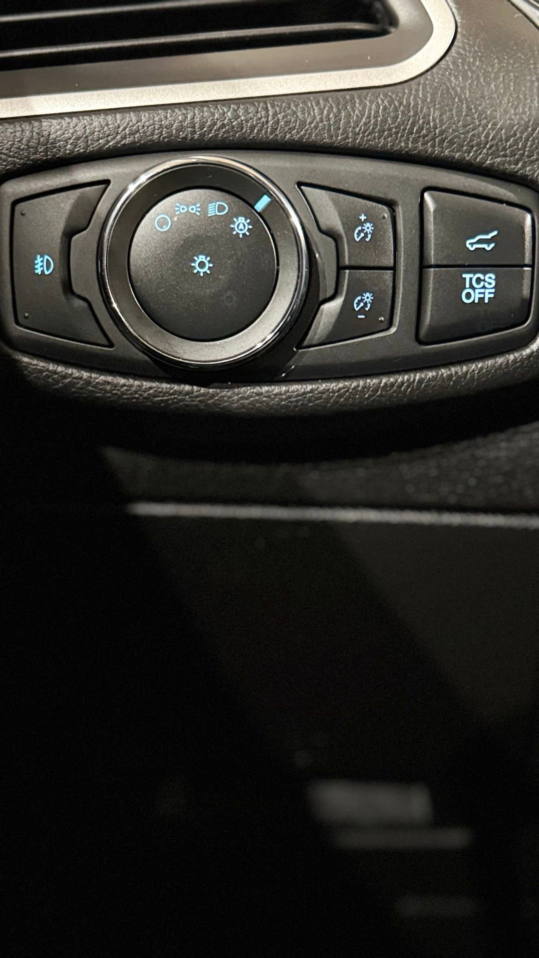 Used 2022 Ford Edge SEL w/ Convenience Package image 56