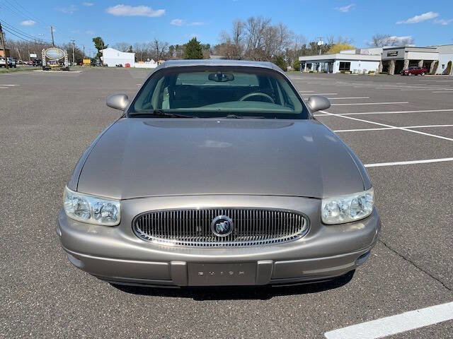 Used 2002 Buick Le Sabre Custom w/ Luxury Pkg FWD image 1