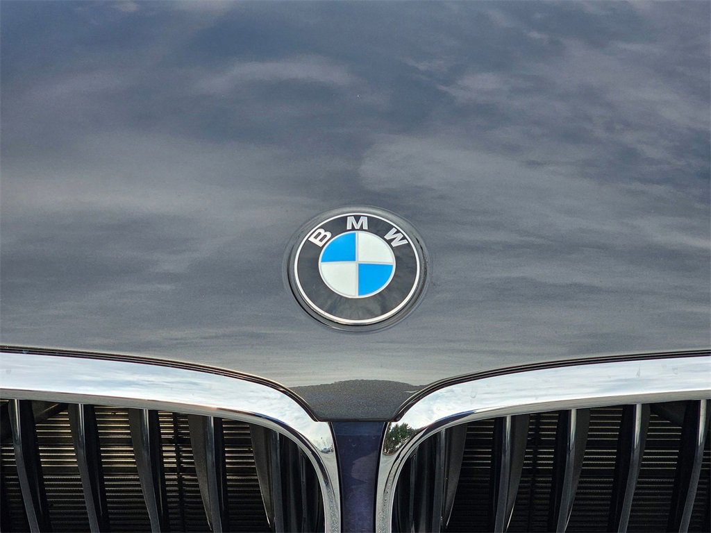 Used 2019 BMW 530i w/ Convenience Package image 10