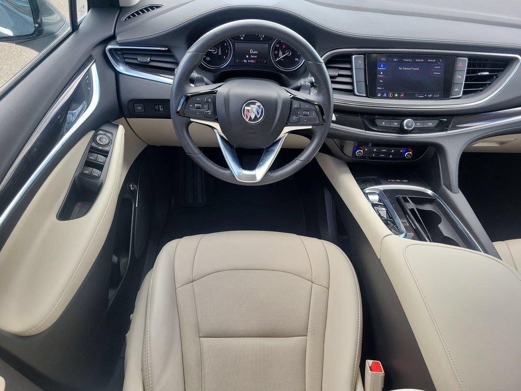Used 2023 Buick Enclave Essence FWD image 11