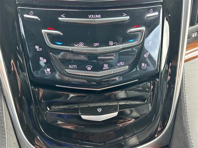 Used 2020 Cadillac Escalade Luxury image 27