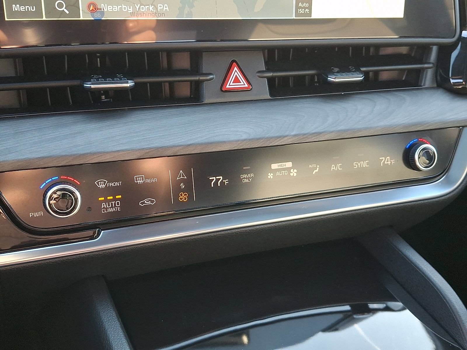 Used 2024 Kia Sportage X-Line AWD/4WD image 17