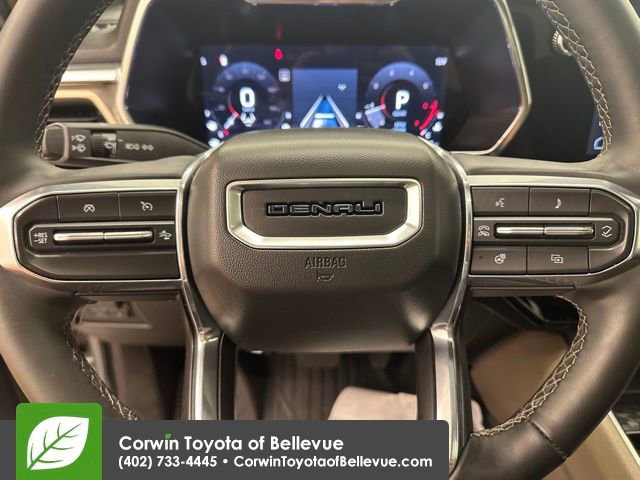 Used 2024 GMC Canyon Denali image 32